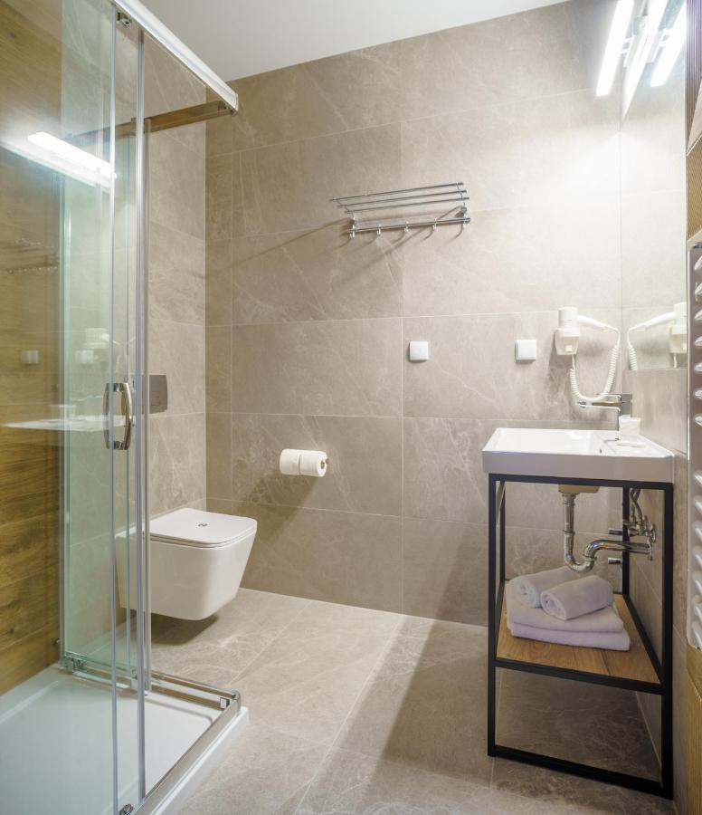 Triple Room,1498795606:JPEG